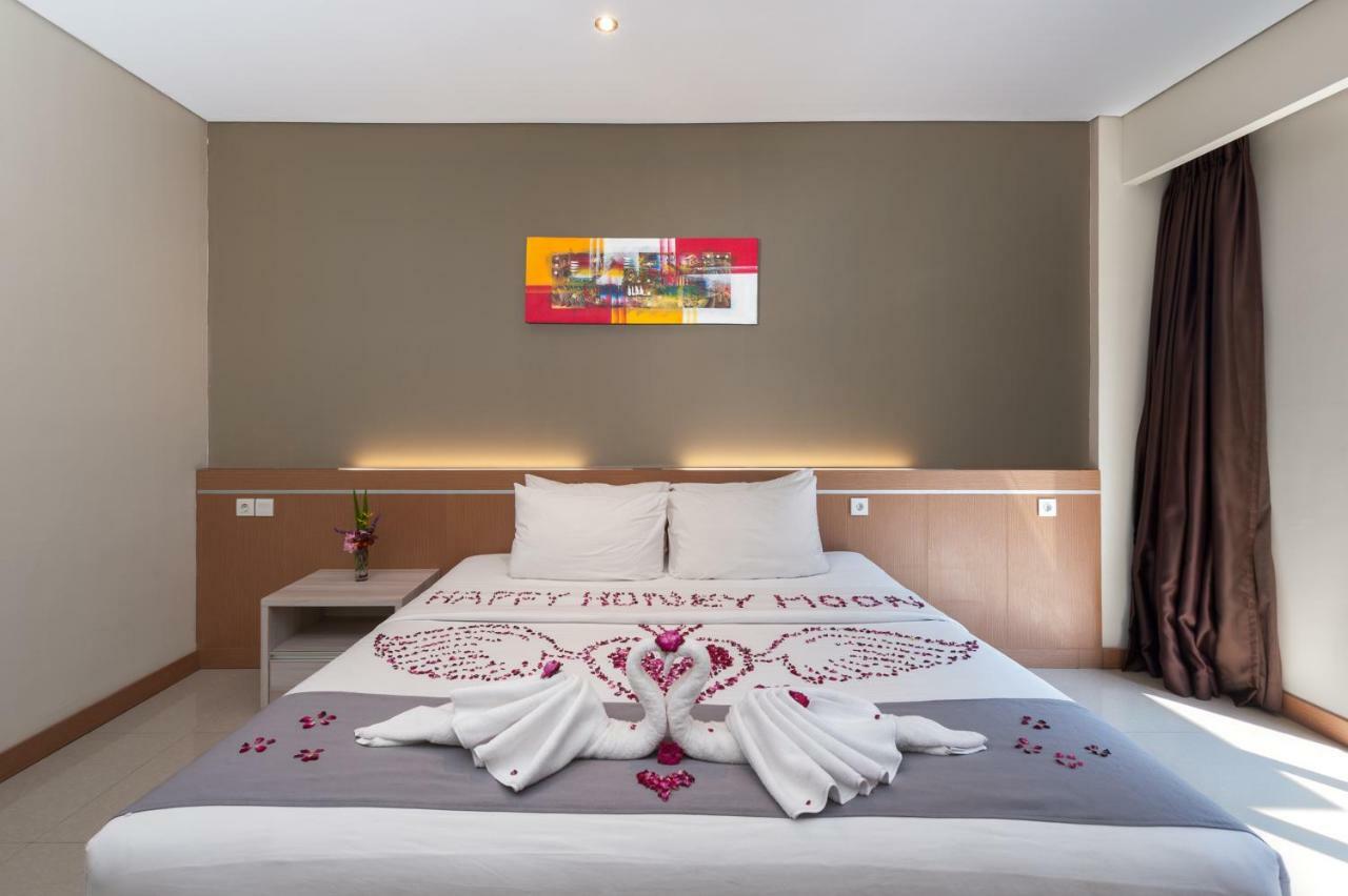 Nava Hotel Тавангмангу Экстерьер фото